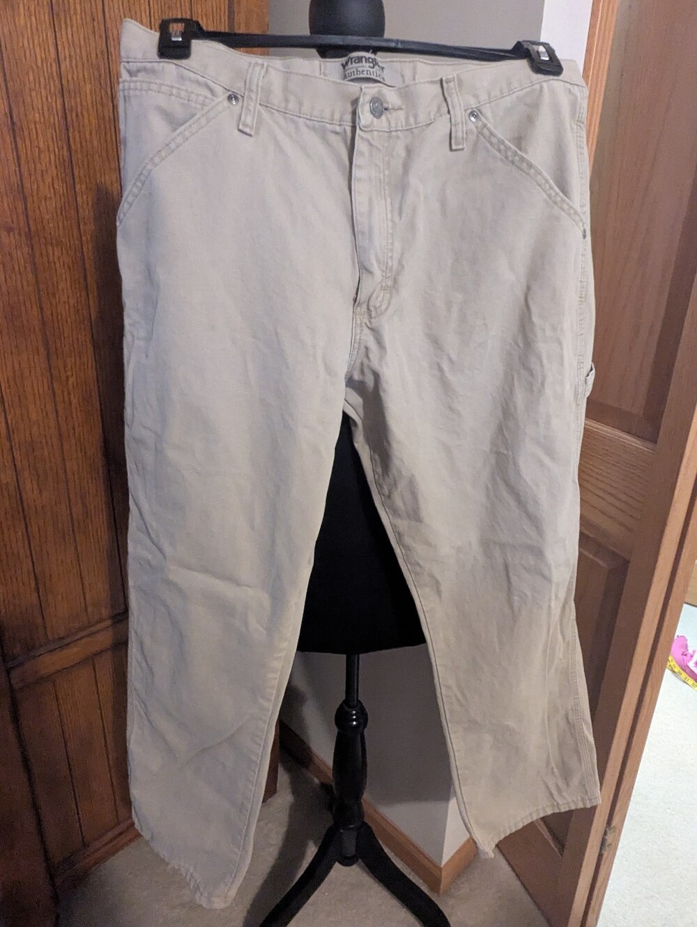 WRANGLER Authentics Cargo Pants/Khaki Jeans, Mns Sz 33x30, NWOT!!!